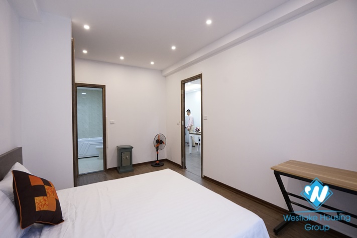 A nice spacious one bedroom apartment for rent in Ling Lang
